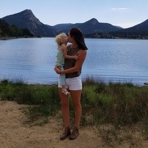 Meet your Posher, Corinne